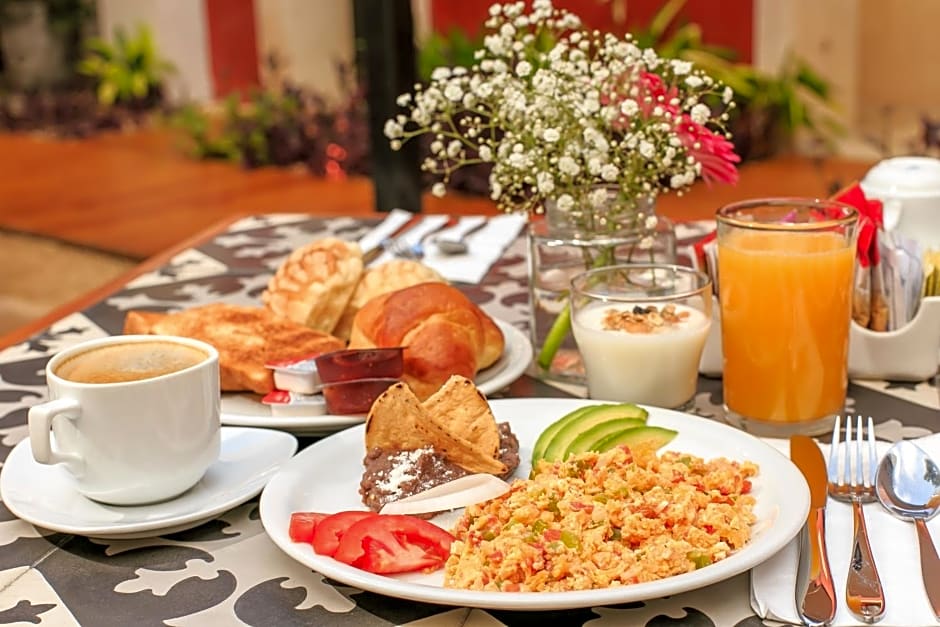 Casona 61 by GuruHotel