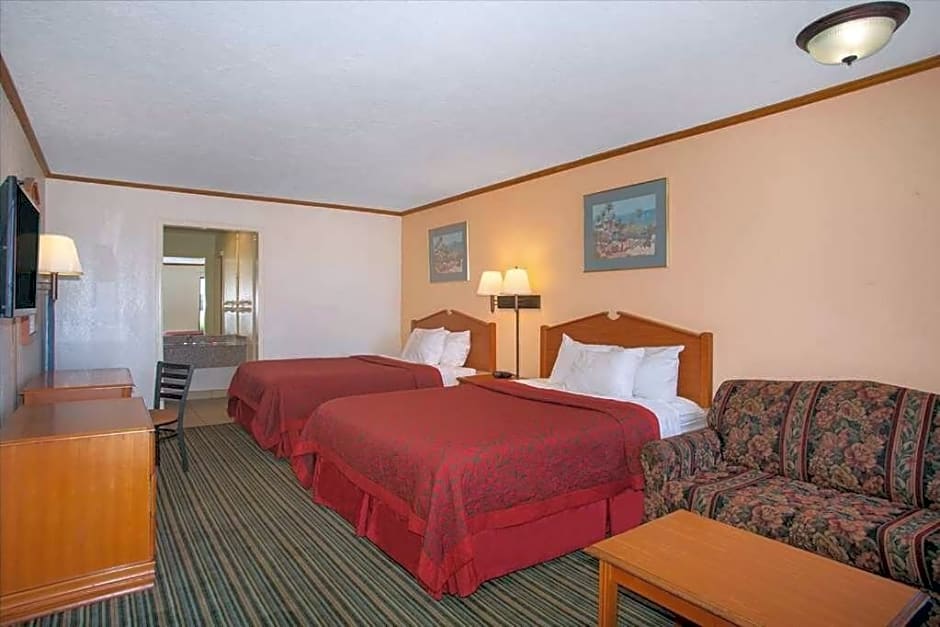 Days Inn by Wyndham Wichita West Near Airport