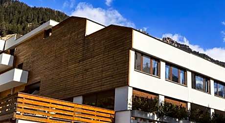Hotel Club Regina E Fassa