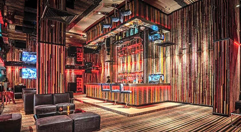 Night Hotel Bangkok - Sukhumvit 15 