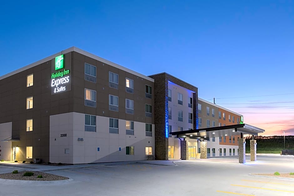 Holiday Inn Express & Suites Lincoln I - 80 By IHG