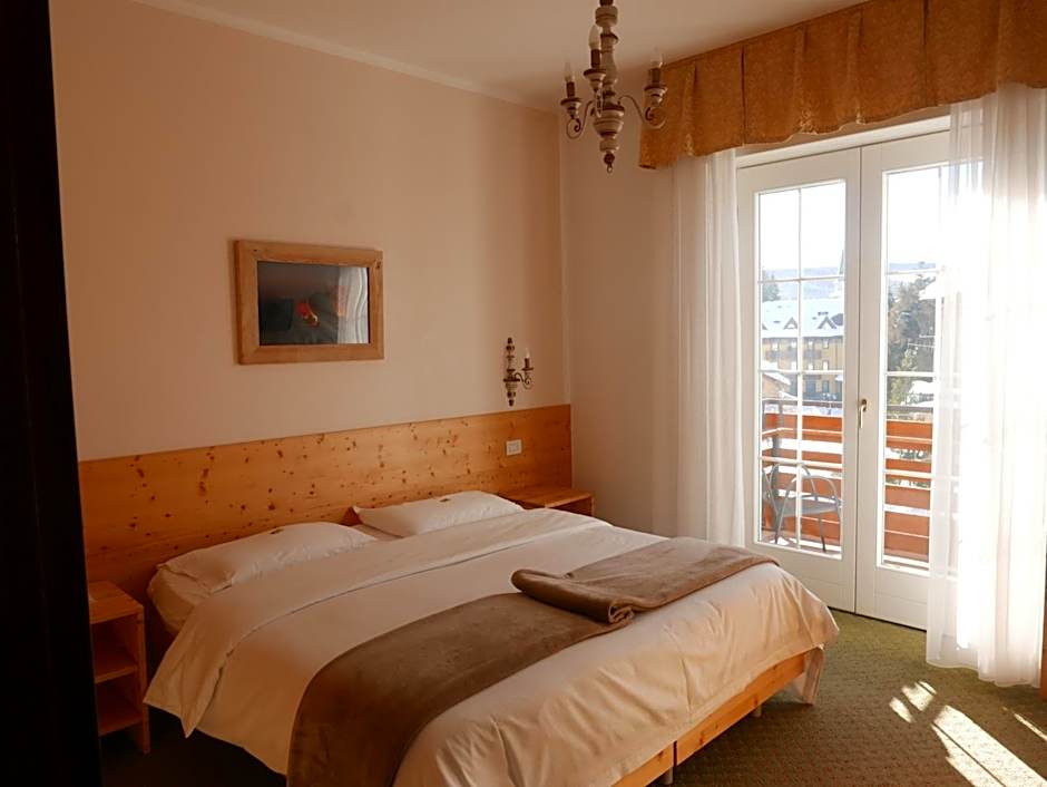 Hotel Paradiso