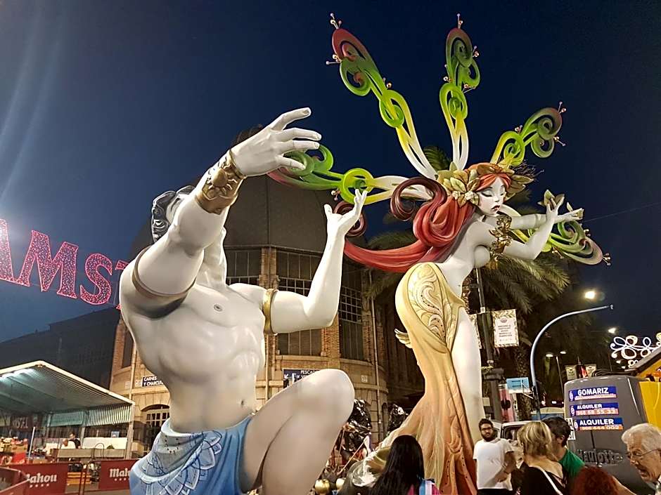 Centric Rooms Mercado