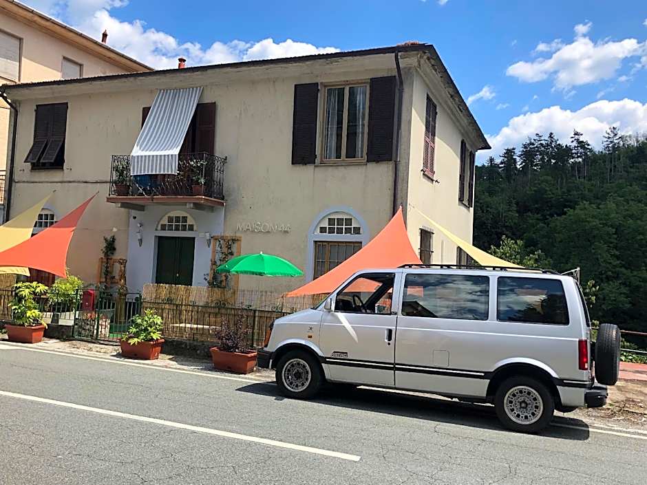 Zdjęcie 1 z 50 — Maison 44 Master
