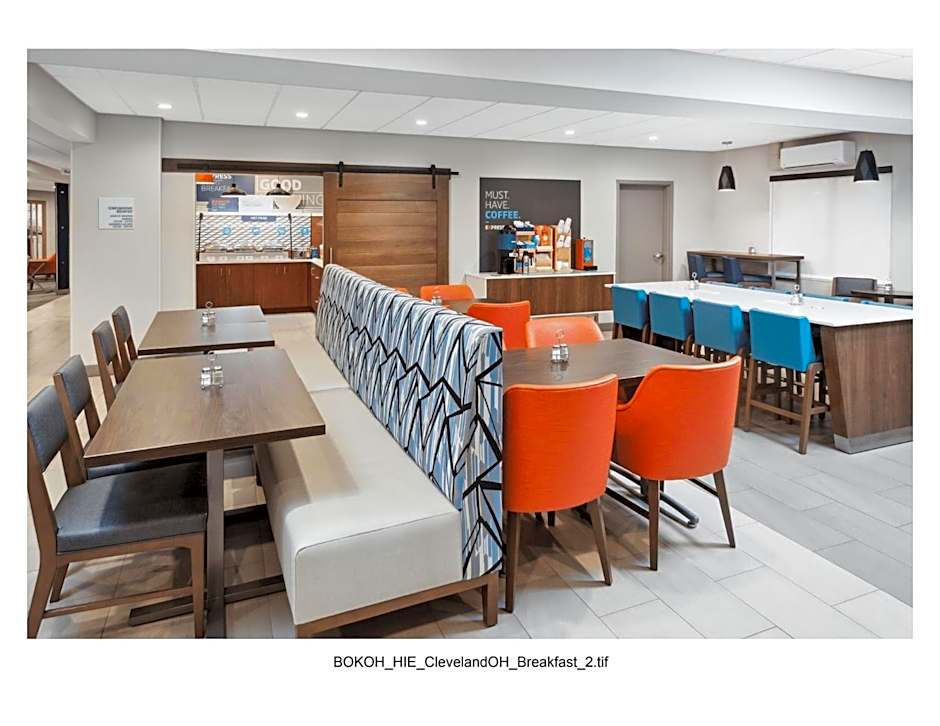 Holiday Inn Express Brookpark-Cleveland Airport Hotel By IHG