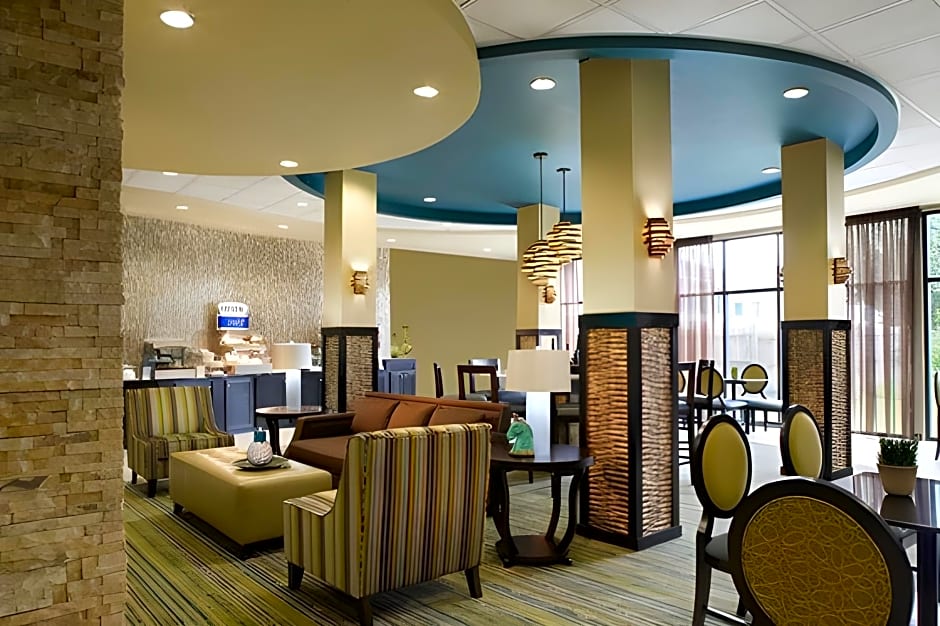 Holiday Inn Express Waycross