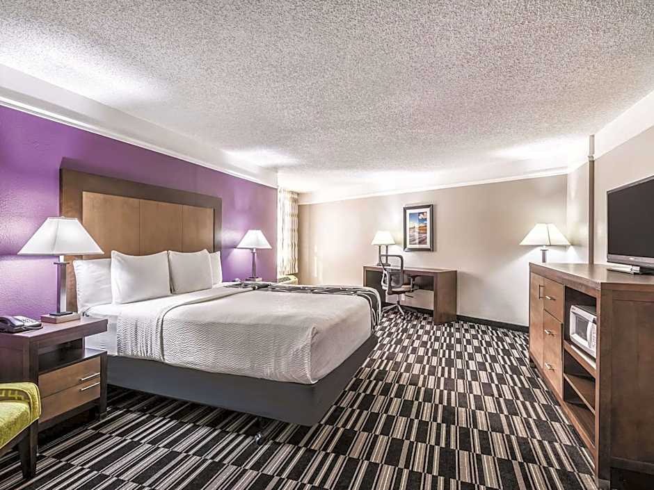 La Quinta Inn & Suites by Wyndham Jupiter