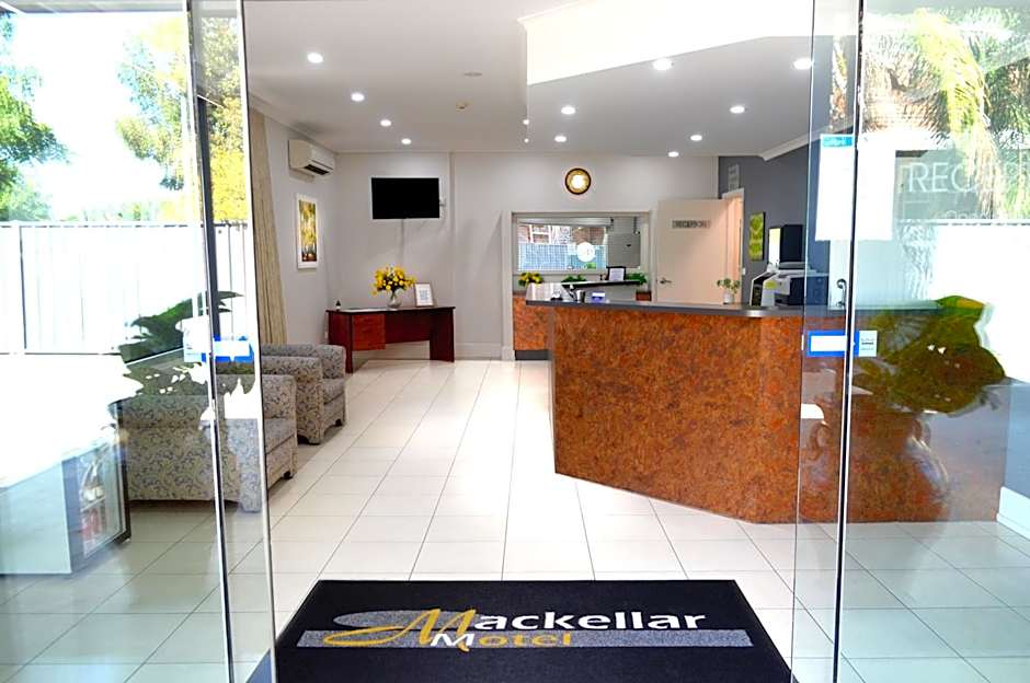 Mackellar Motel