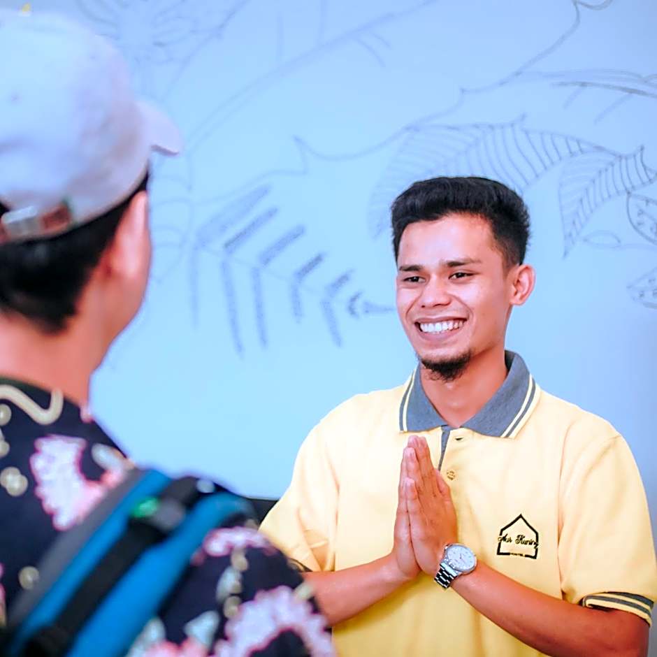 AUR KUNING HOSTEL SYARIAH Bukittinggi