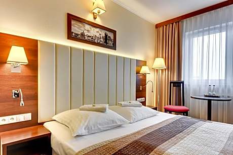Amber Hotel
