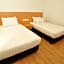 1 Million Hotel