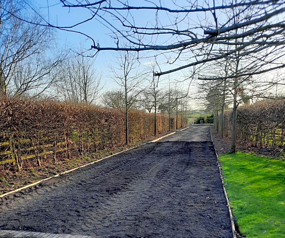 Hood Lane Farm - The Parlour - Self Catering Ground Floor Apartment