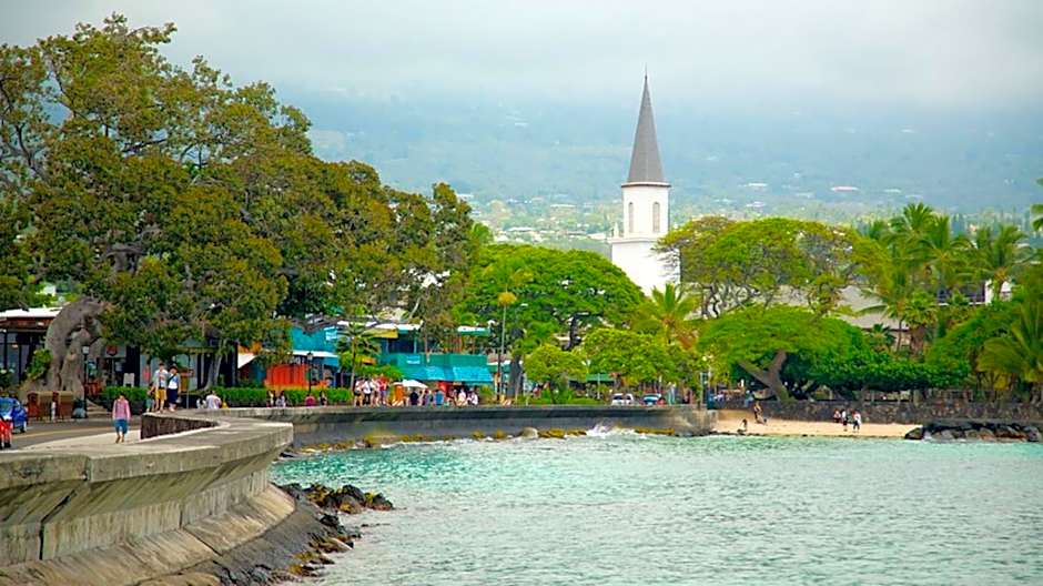Holiday Inn Express & Suites Kailua-Kona By IHG