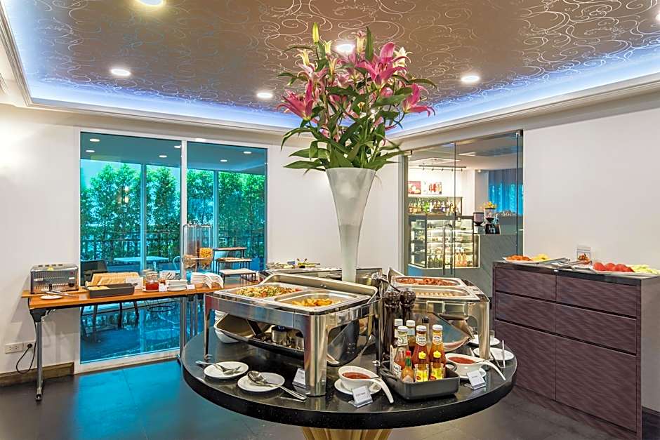 Anajak Bangkok Hotel