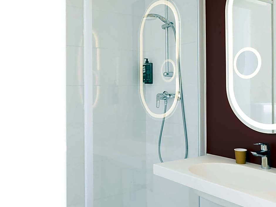 ibis Valenciennes