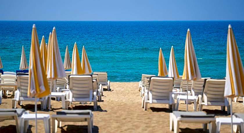 Elysee Beach Hotel