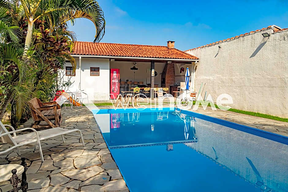 Casa a 10 min de carro da praia em Bertioga