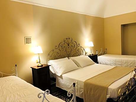 Apartment with Shower