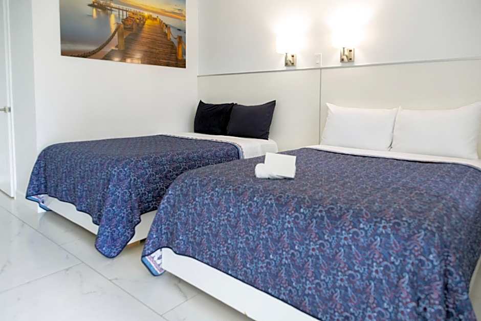 Palm Breeze Hotel