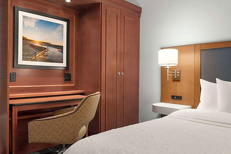 Hampton Inn By Hilton Wausau