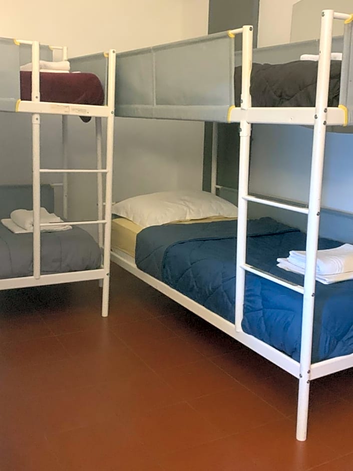 Short Stop Room