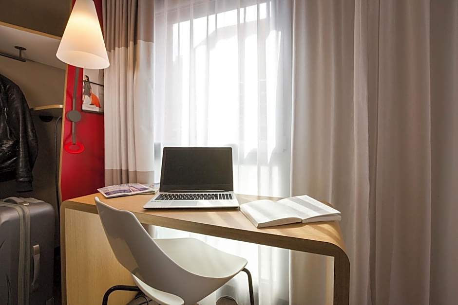 Ibis London Docklands Canary Wharf