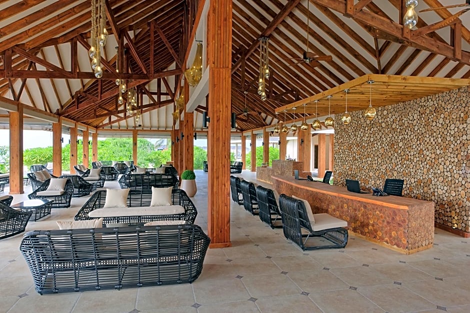 Brennia Kottefaru Maldives