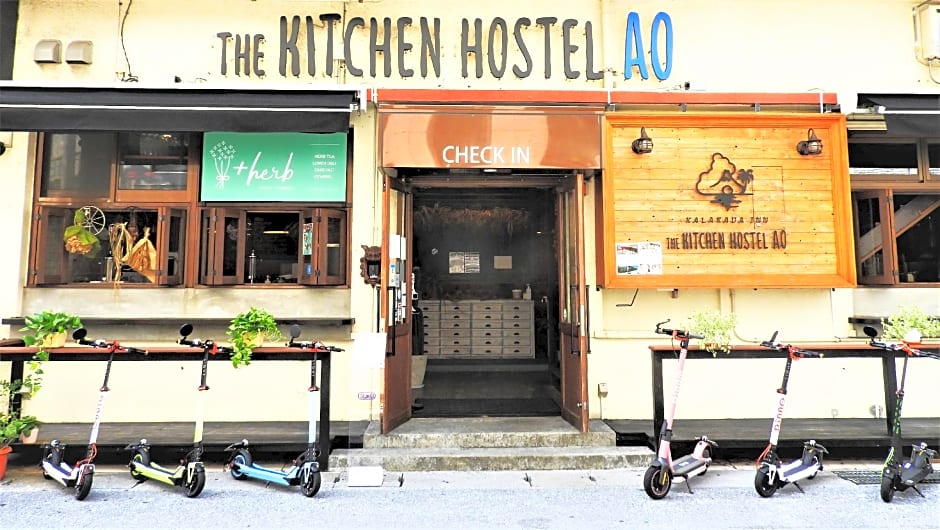 The Kitchen Hostel Ao