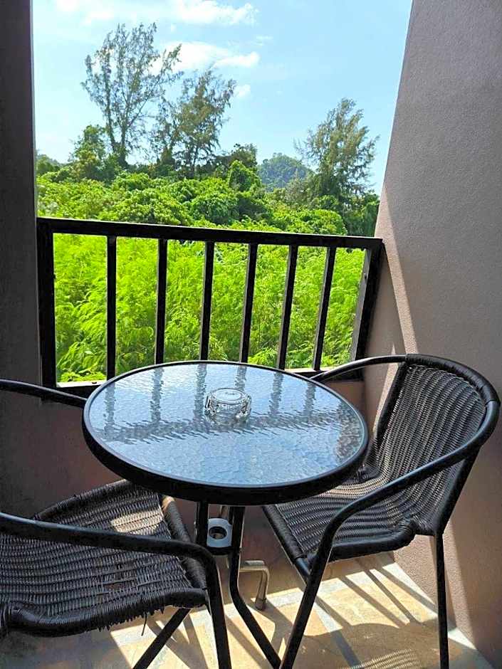 The Morning mini house aonang - 15-45 years old only