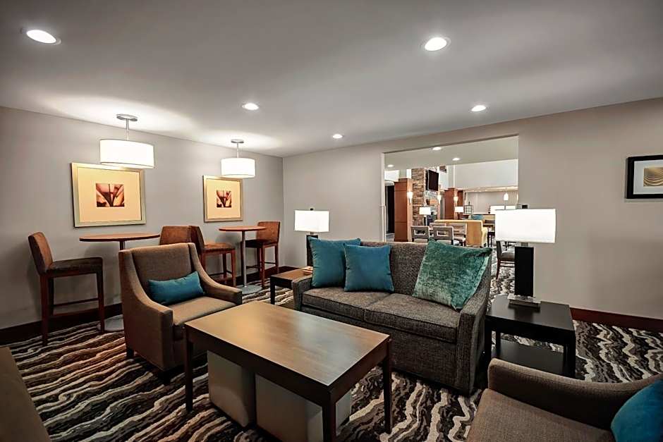 Staybridge Suites Holland By IHG