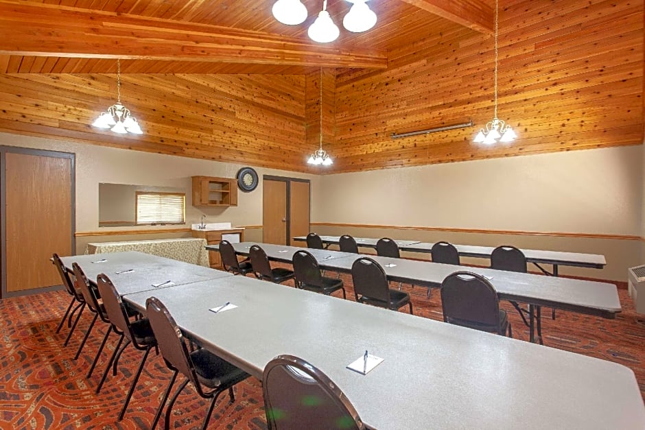 AmericInn by Wyndham Cloquet