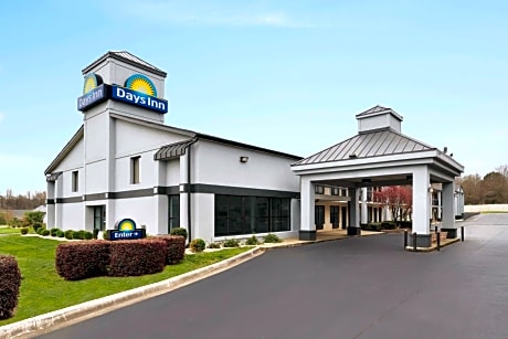 Days Inn by Wyndham Rock Hill