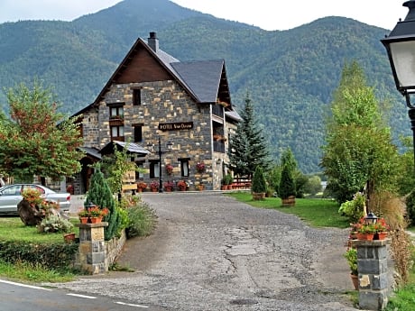 Hotel Viña Oliván