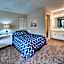 Siesta Key Beach - 2 Bedroom - 3 Beds - 3 Bathroom Duplex with Heated Swimming Pool