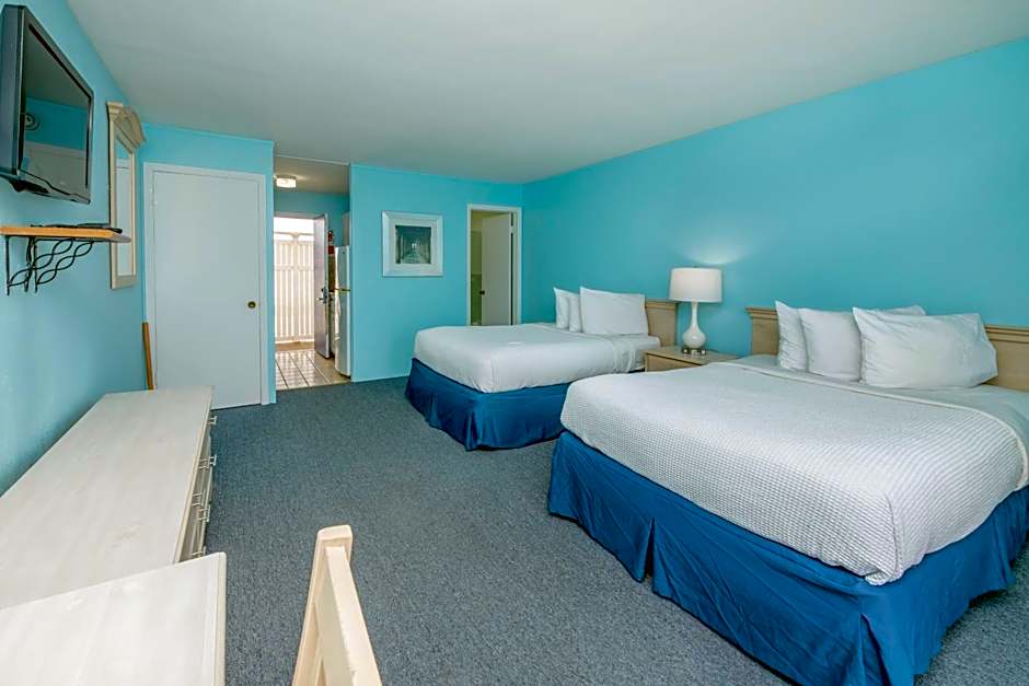 Drifting Sands Oceanfront Hotel