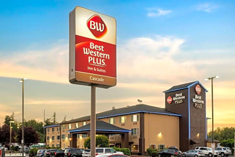 Best Western PLUS Cascade Inn & Suites