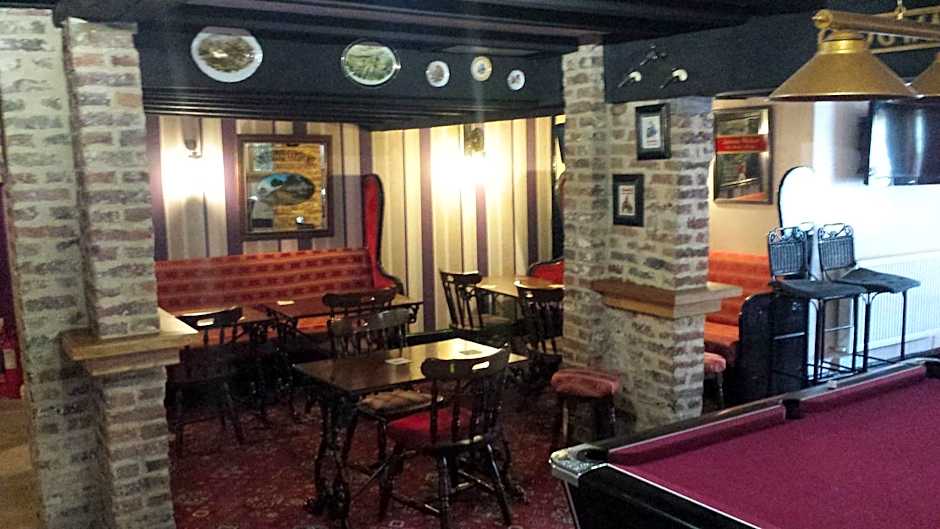 The cabin saracens head