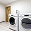 Holiday Inn Express & Suites Lancaster by IHG