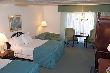 Double Queen Room - Non-Smoking