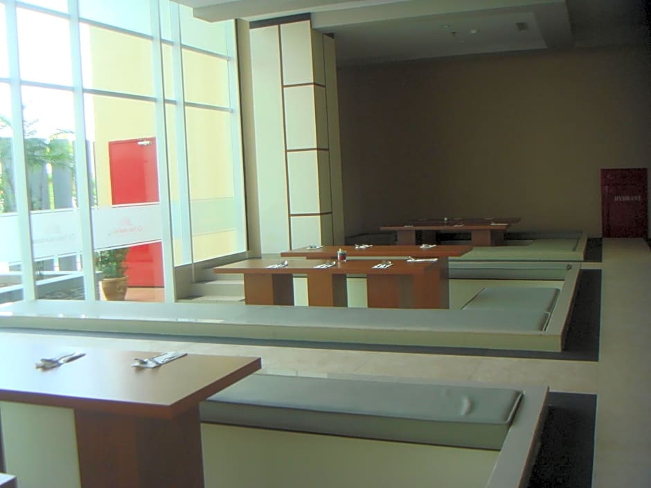 Ck Tanjungpinang Hotel And Convention Centre