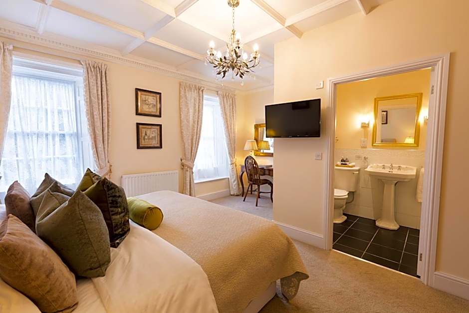 Warkworth House Hotel