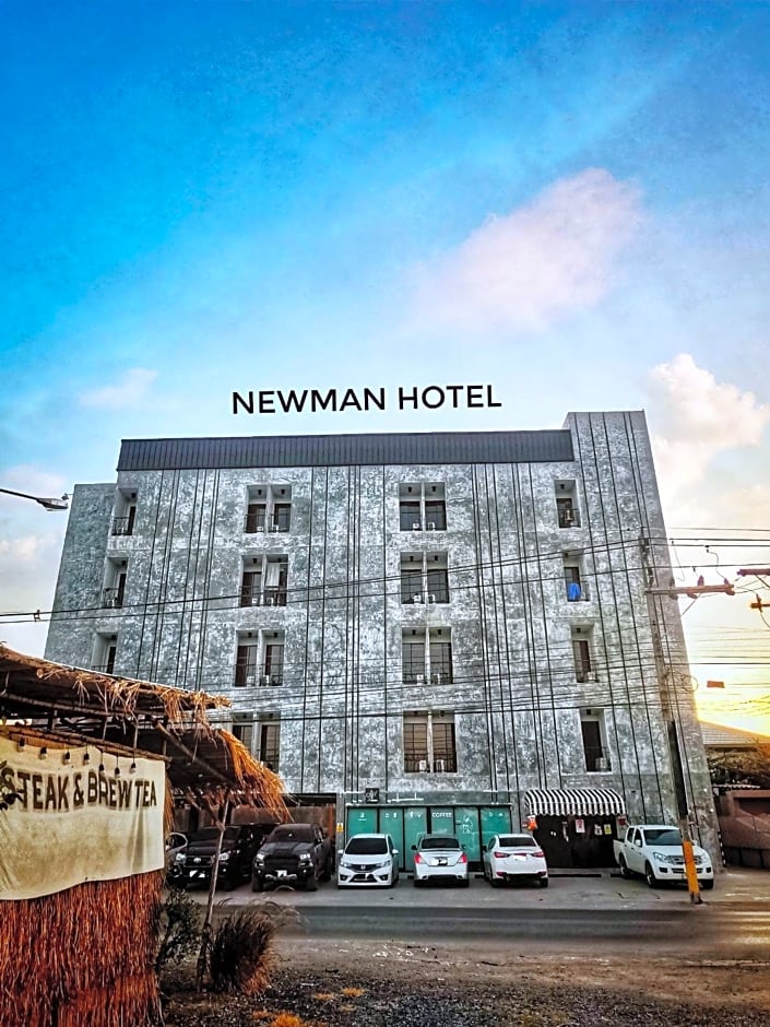 Newman hotel