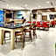 Holiday Inn Express And Suites Plano - The Colony By IHG