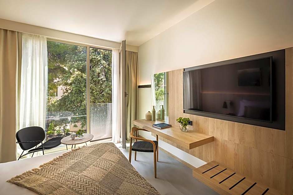 Valamar Tirena Hotel