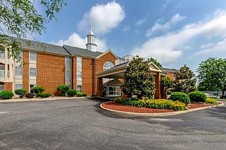 Best Western Plus Inn At Hunt Ridge