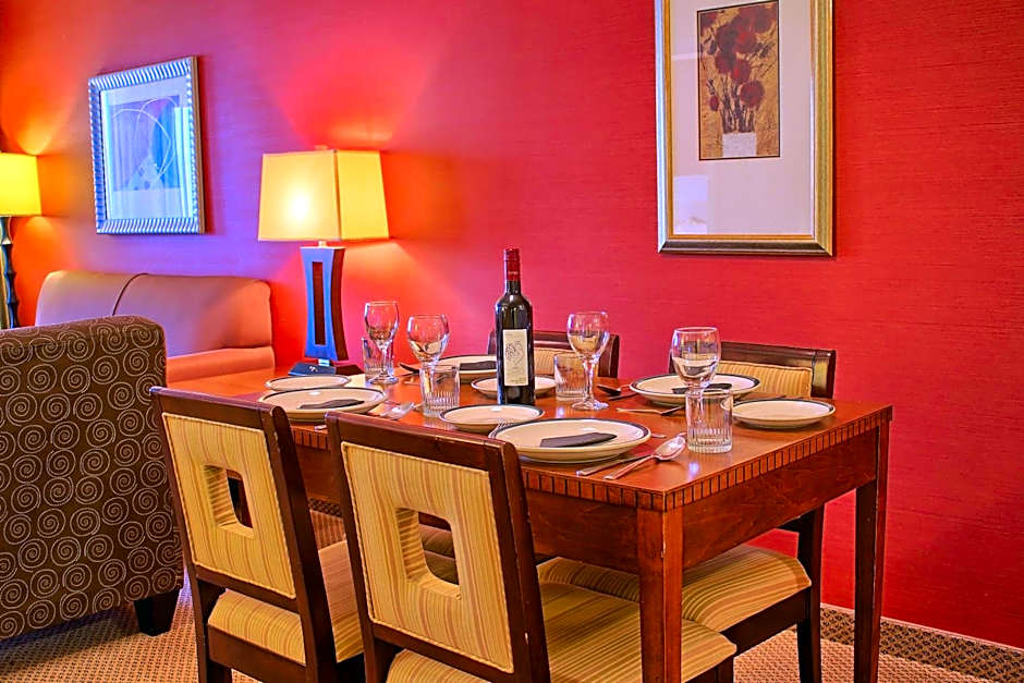 Holiday Inn Hotel & Suites Osoyoos By IHG