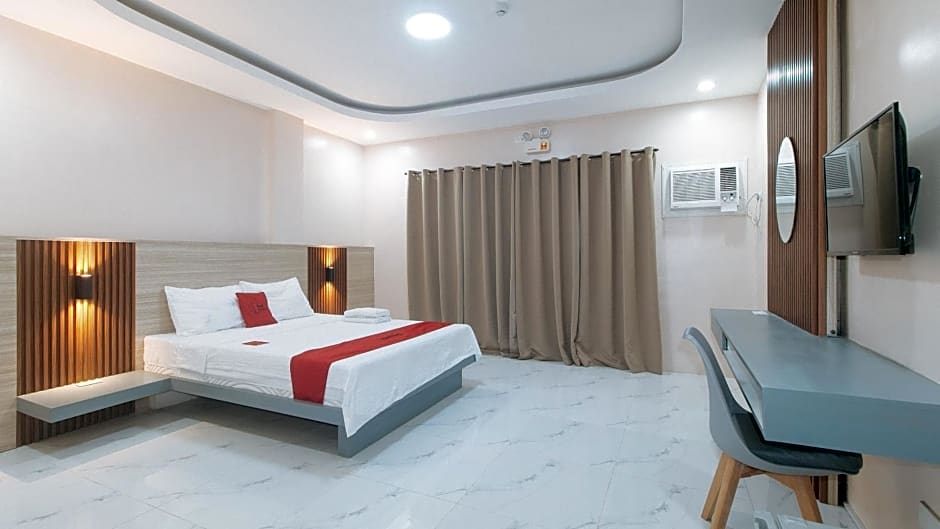 RedDoorz at Happy Stay Apartelle