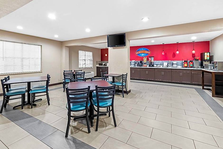 Baymont by Wyndham Port Arthur/Groves Area