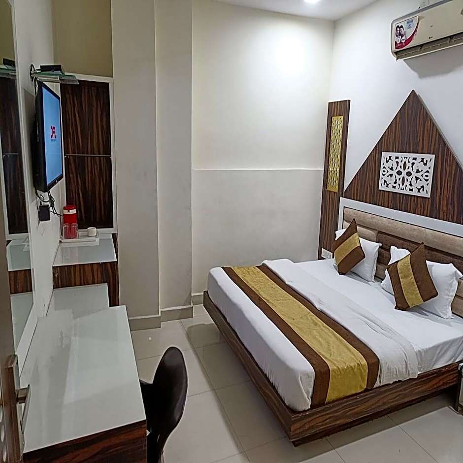 Hotel Sehmi's Best Rest Inn