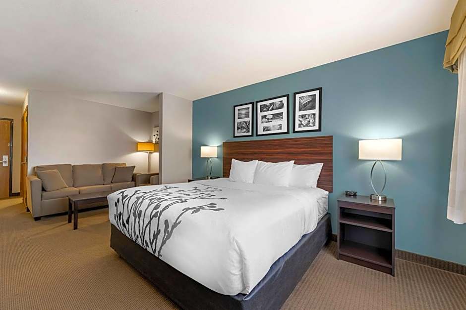 Sleep Inn & Suites Hays I-70